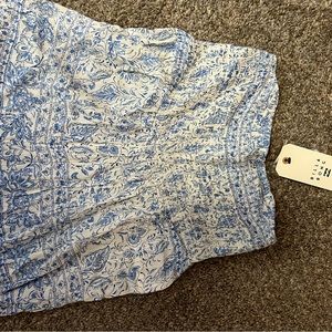 Billabong strapless long jumper.